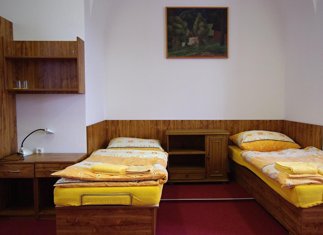 Koleje Zamecek Hotel Lednice Kültér fotó